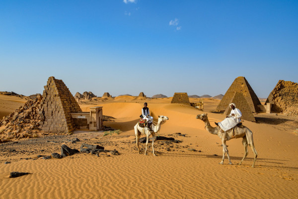 Sudan, Pyramiden von Meroe (Foto: Rainer Skrovny, ARR Reisen)
