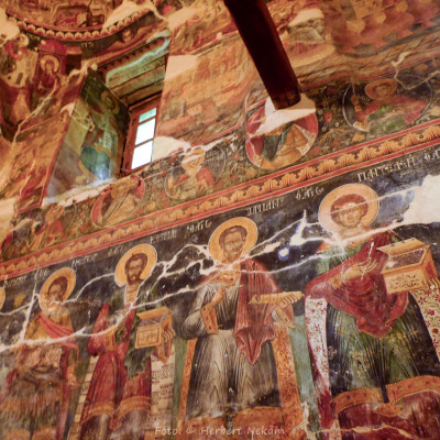 Albanien, Kirche von Leusa bei Permet (Foto: Herbert Nekam, ARR Reisen)