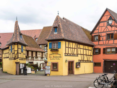 Frankreich, Elsass, Eguisheim, Fachwerkhäuser (Foto: Robert Mrkvicka)