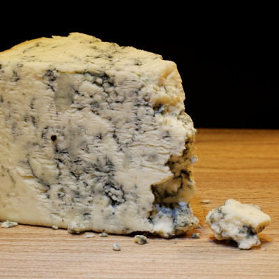 mold-cheese-933309_1920