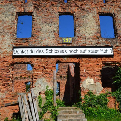 Schloss_Lubowitz_Spruch-Josef-von-Eichendorff / Foto: DI Siegfried Ellmauer